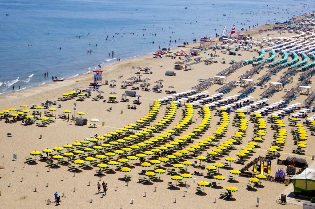 Residence Siesta Rimini Zewnętrze zdjęcie